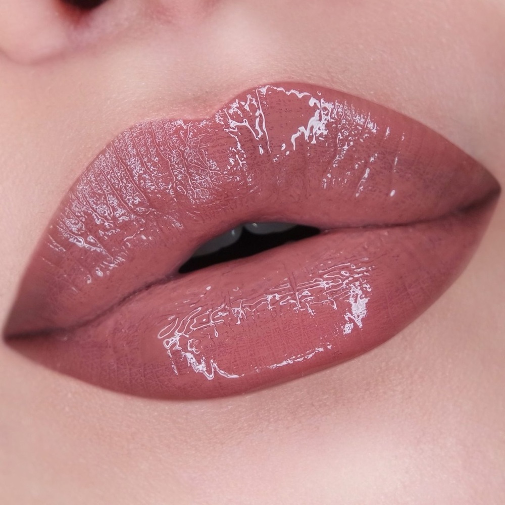 💥NYX *S’MORE PLEASE* Candy Slick Lip Gloss💥